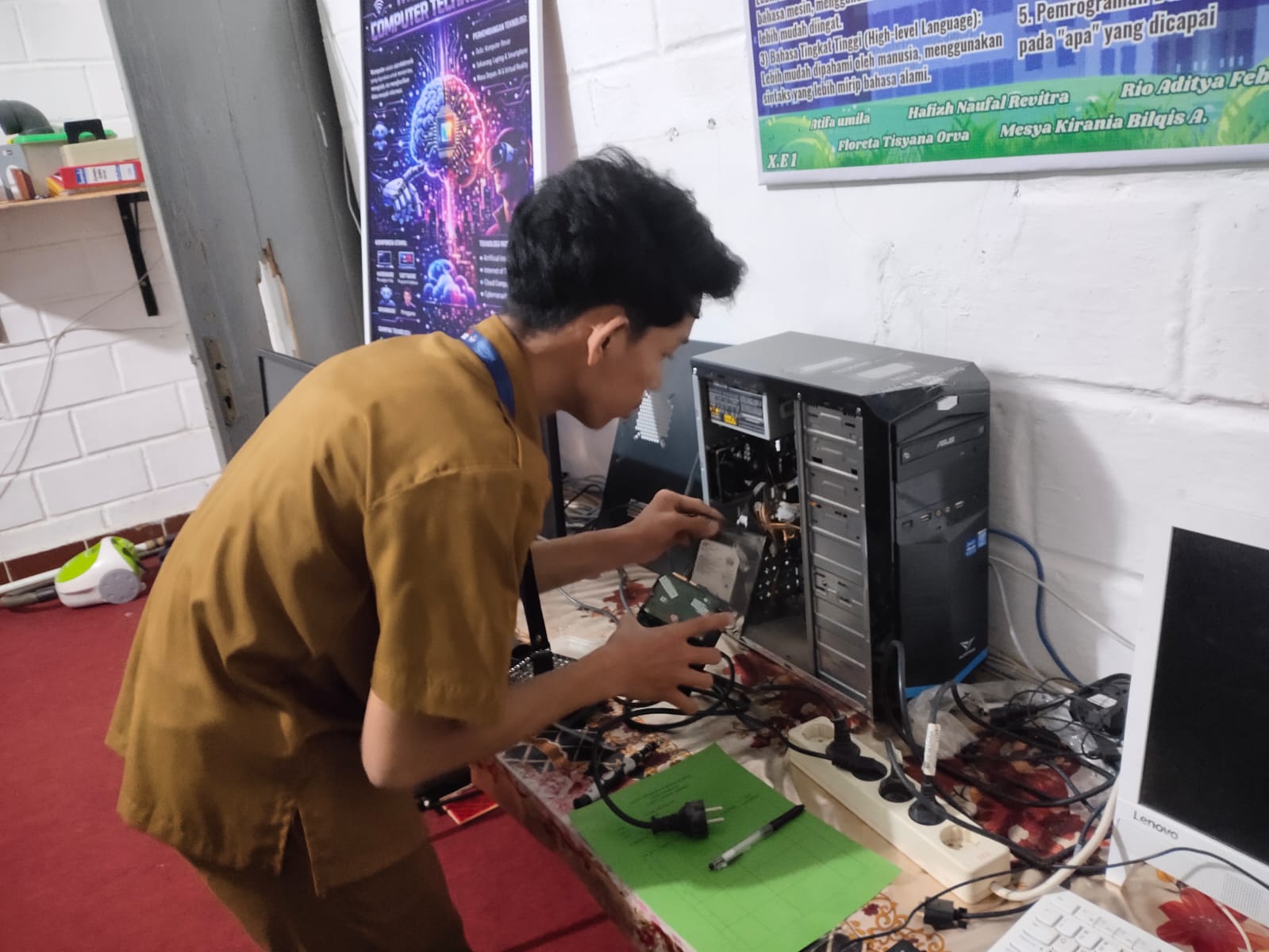Diskusi