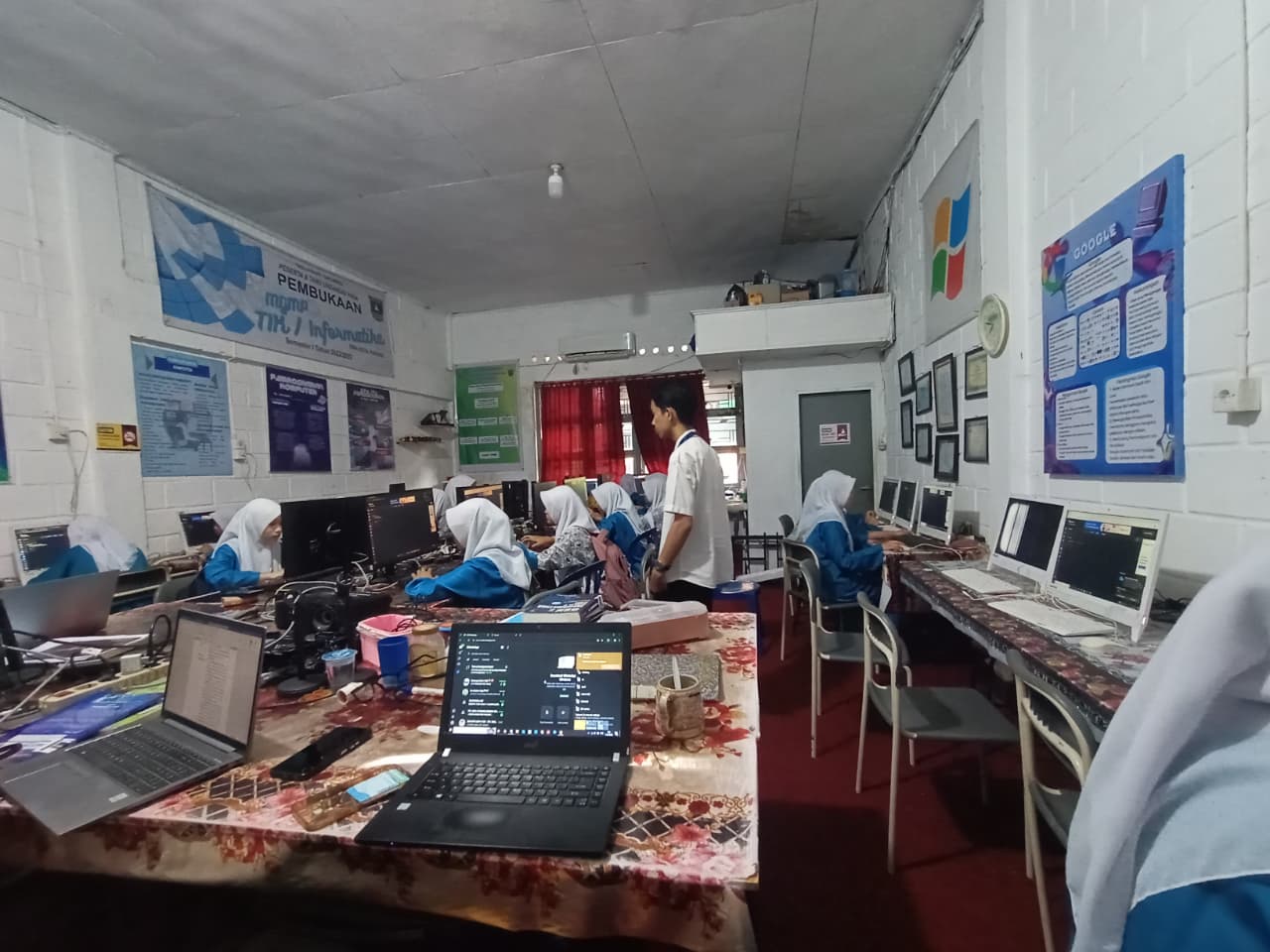 Kerja Kelompok